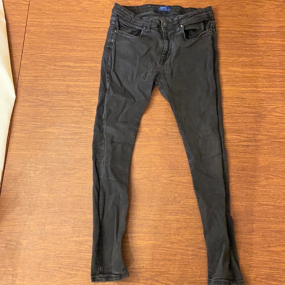 Zara Men’s Black Jeans